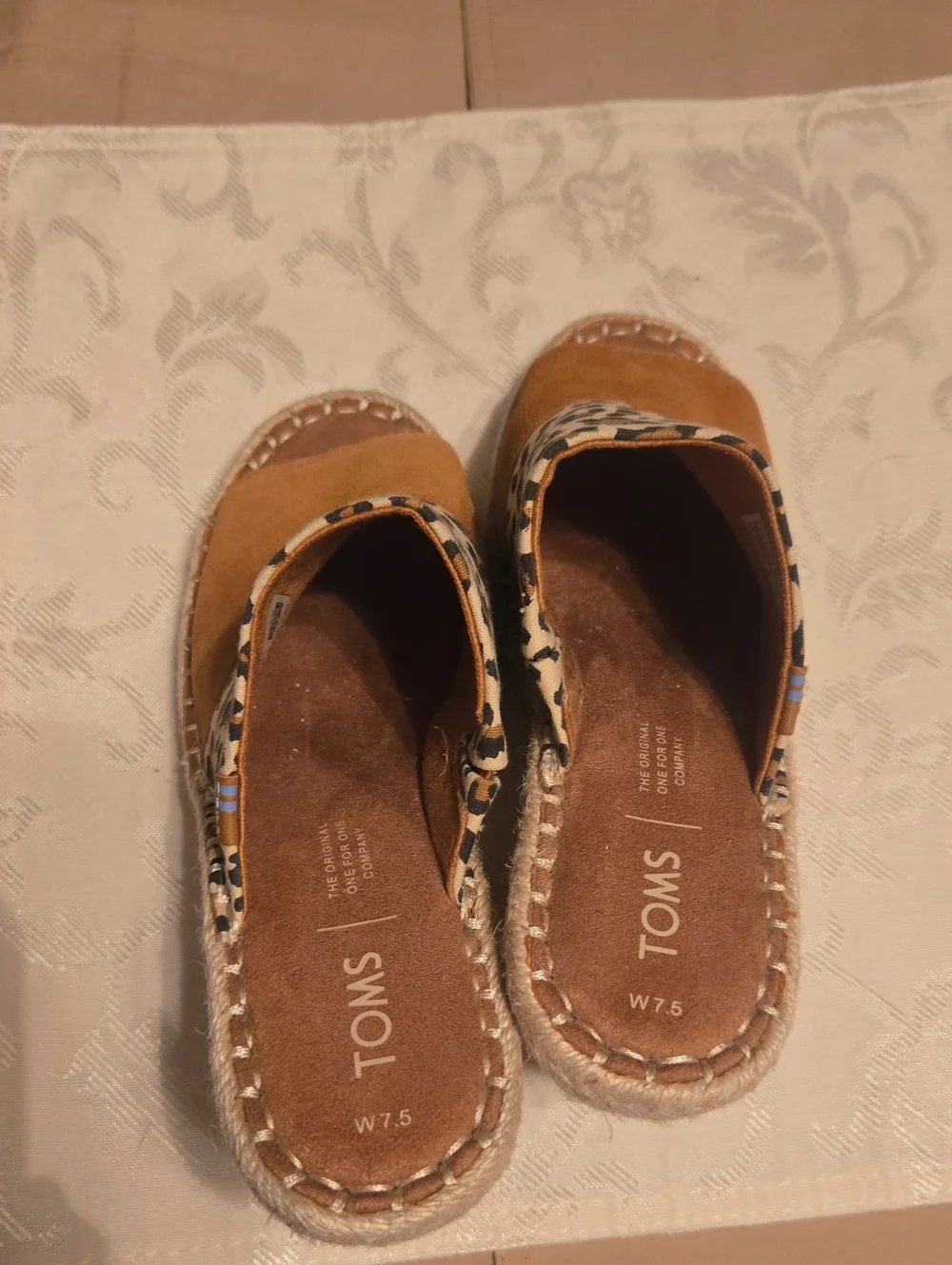 Toms Monica Slip On Mules size 7.5